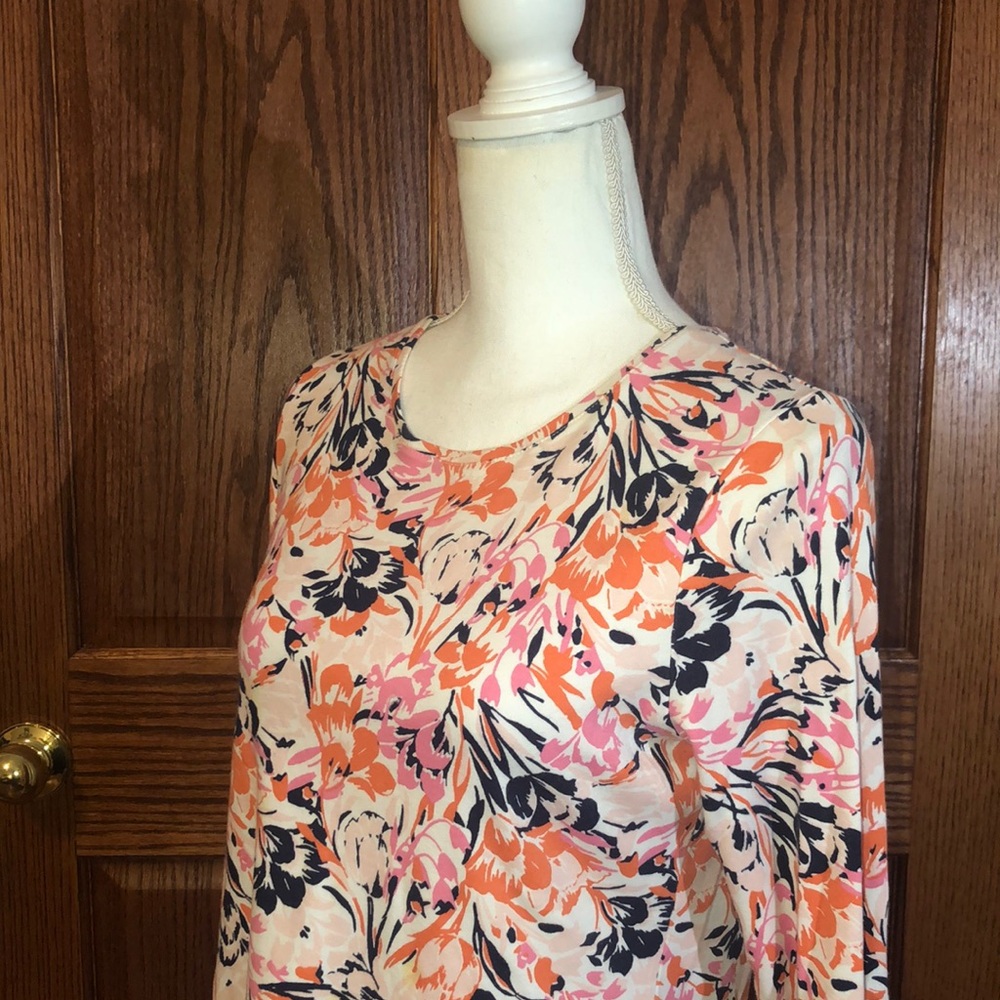 Croft & Barrow Orange and Pink Floral Long Sleeve Crew Neck Blouse - Picture 5 of 6